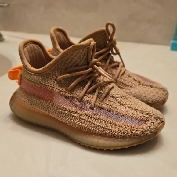 Adidas Yeezy Boost 350 V2 Infant 'Clay' 9K - Picture 6 of 6